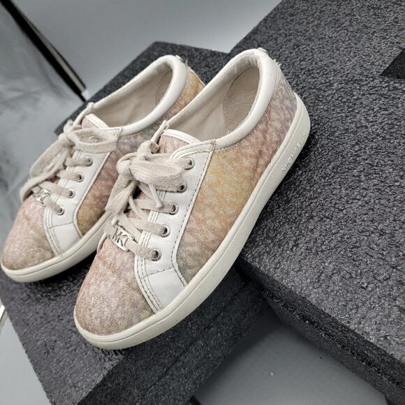 Michael Kors Girl Youth Sneakers Size 2Y - Picture 5 of 6